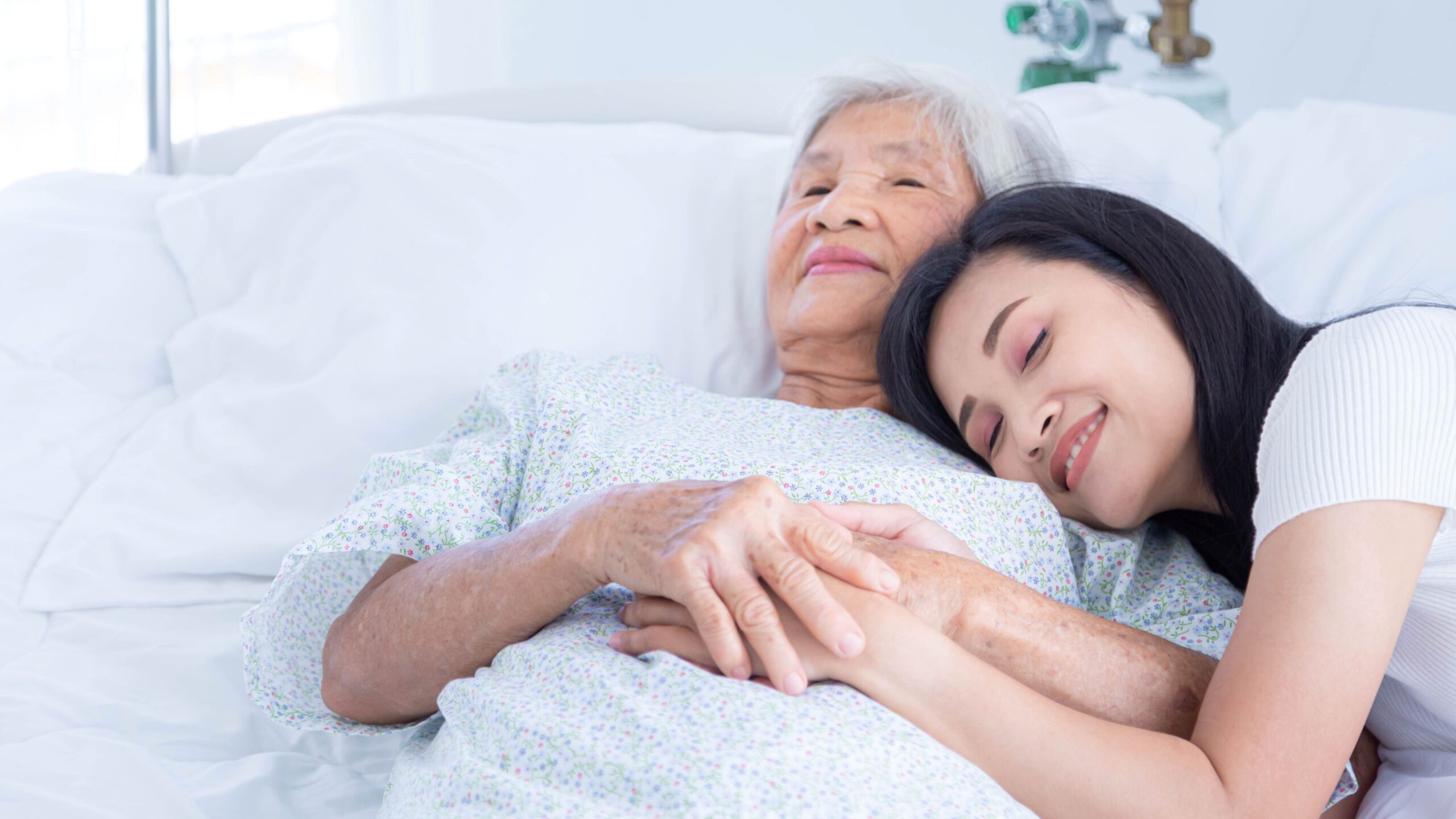 A Night of Comfort for Ah Ma
